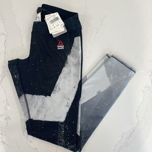 Reebok CrossFit Leggings - tags still on!